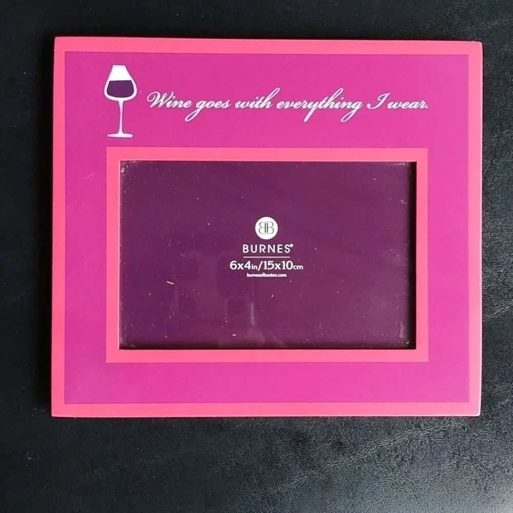 Burnes of Boston Pink 6x4 wooden picture frame